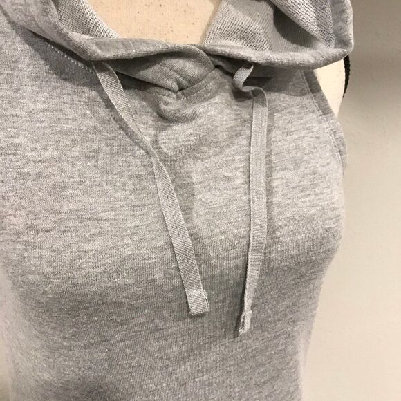 Fabletics sleeveless hooded long sweatshirt - Picture 3 of 10